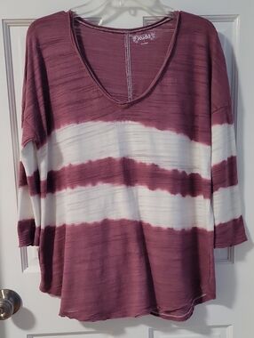 Mudd Mauve and White Striped V-Neck Knit Top
